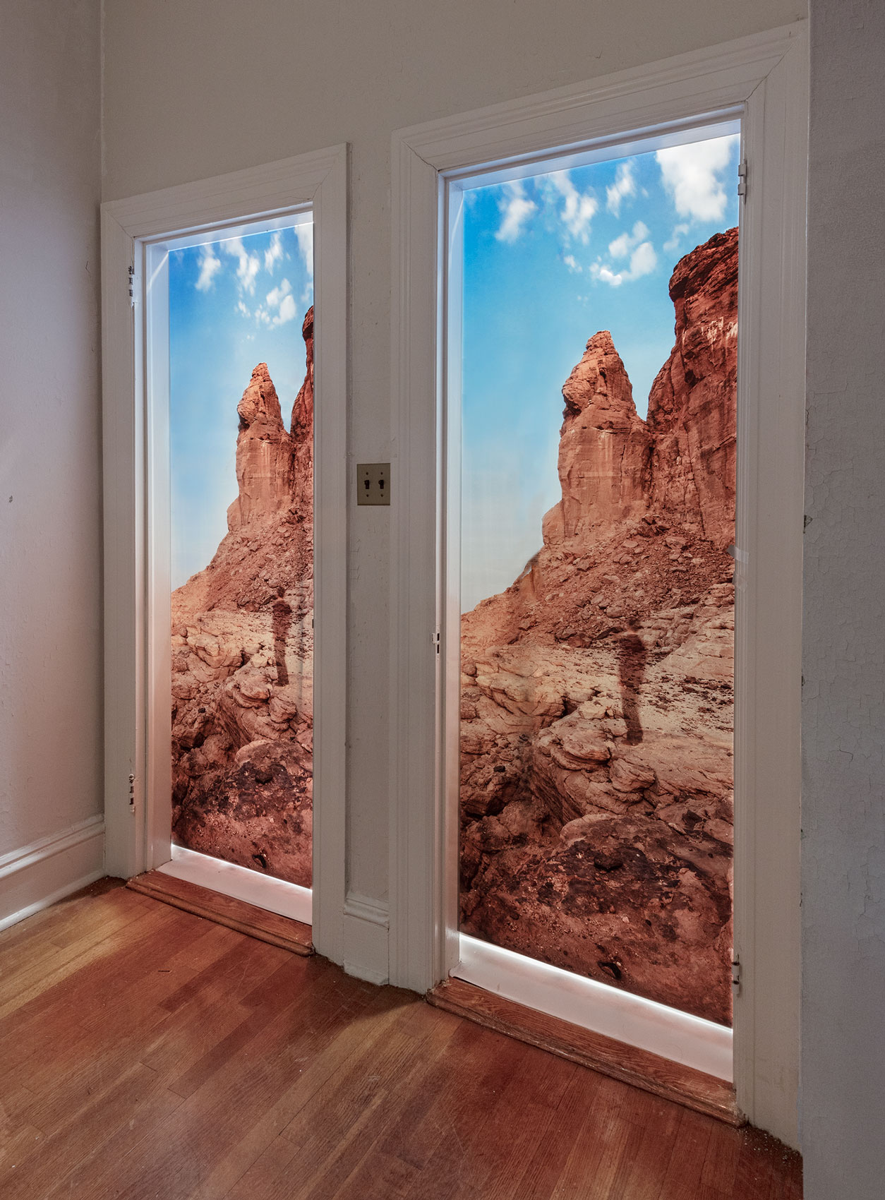 Nubia-two-doors-v2